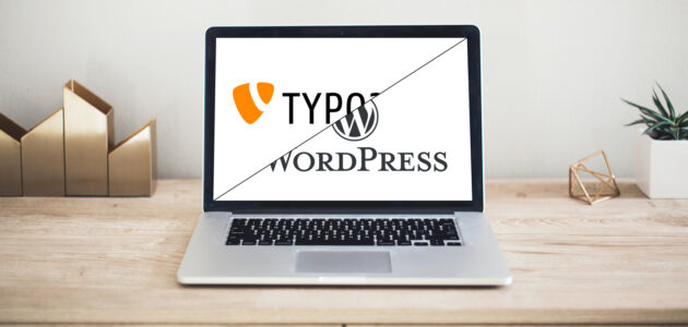 MacBook Pro mit WordPress und TYPO3 Logo auf dem Bildschirm